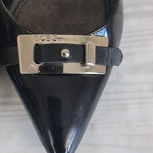 BCBGeneration Altero Black Heels with Buckle Detail Womens Size 9.5 - Picture 3 of 13